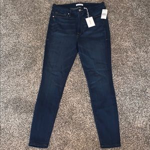 Good American Jeans- Good Waist